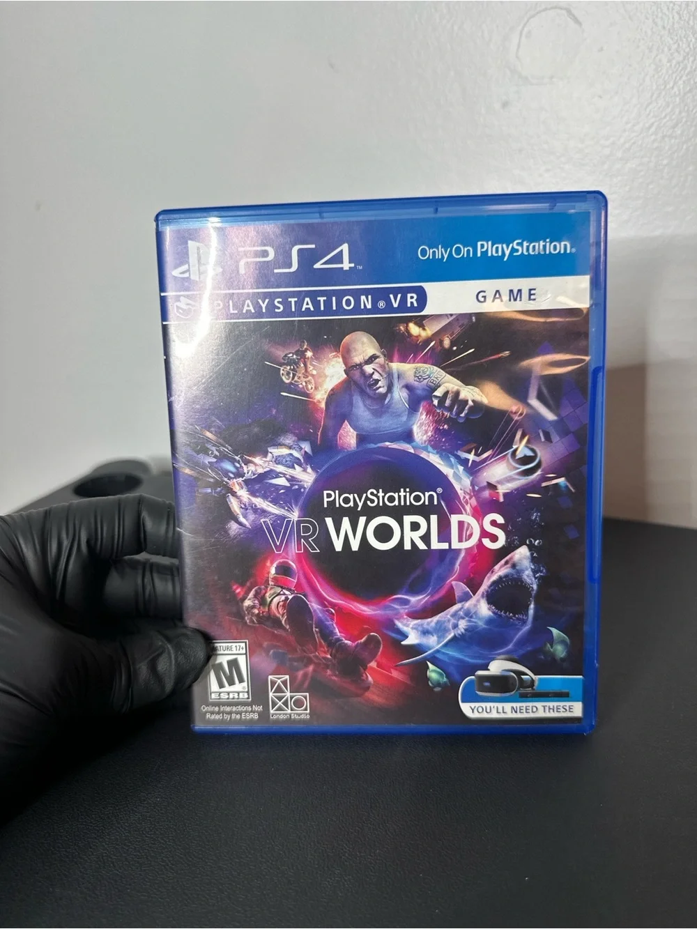 PlayStation VR Worlds PS4 PSVR Game Complete Tested Working Sony 2016